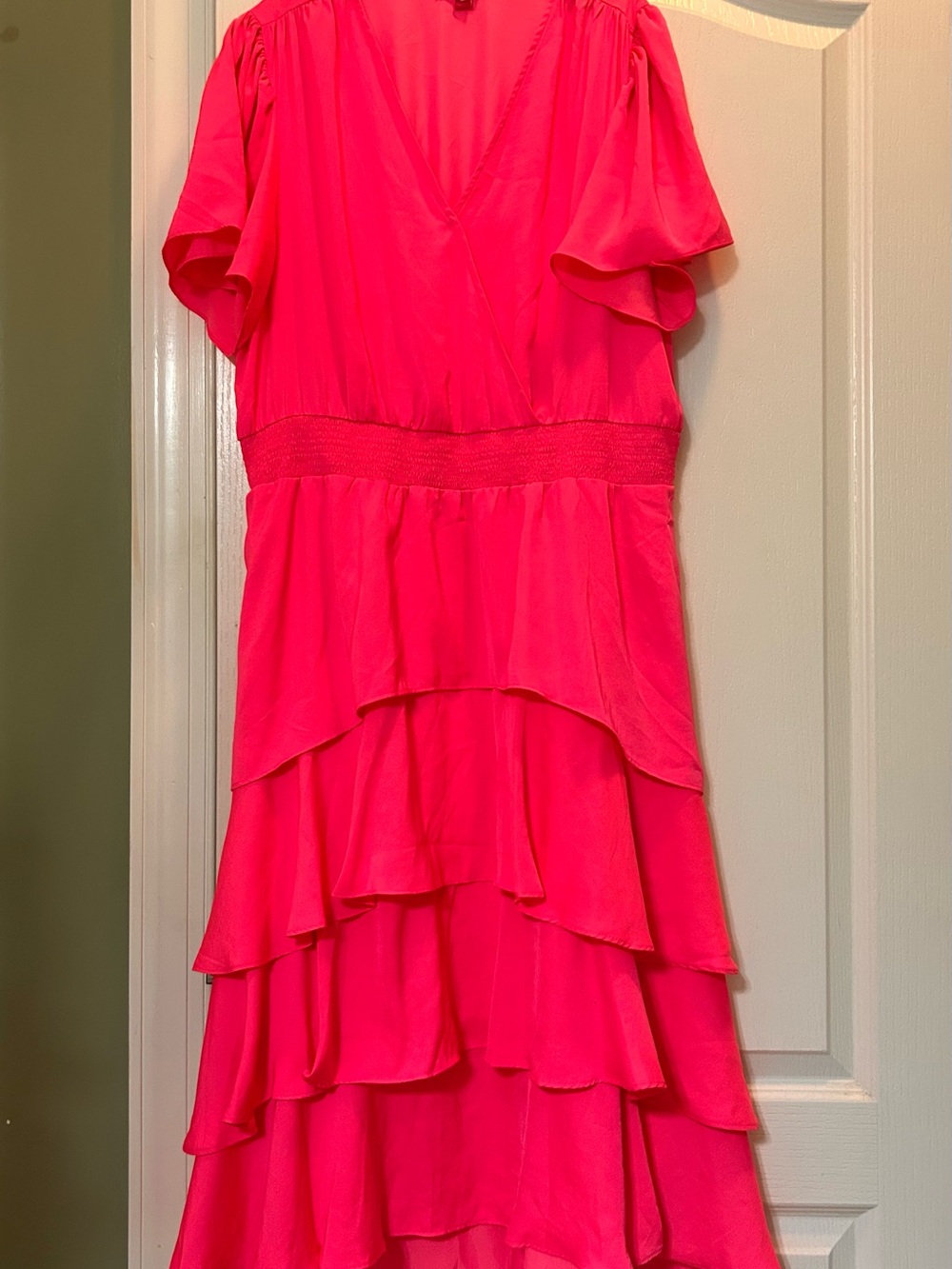 Vince Camuto Women's Bright Pink Tiered V-Neck Dress